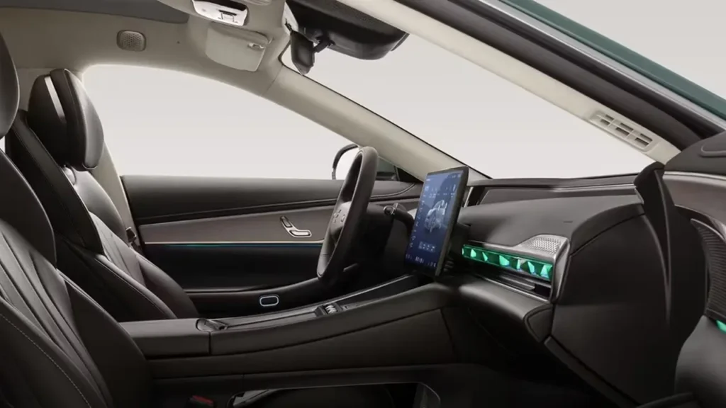 EXLANTIX ES: Specs & Tesla, BYD Comparison
