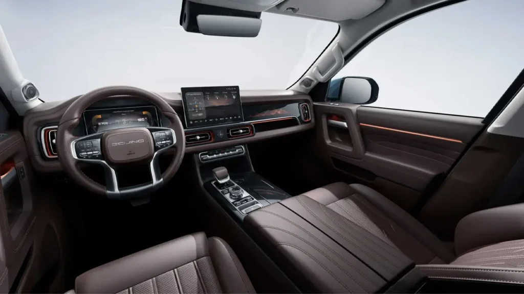 Dashboard of the BAIC BJ60 with digital display and multimedia touchscreen.