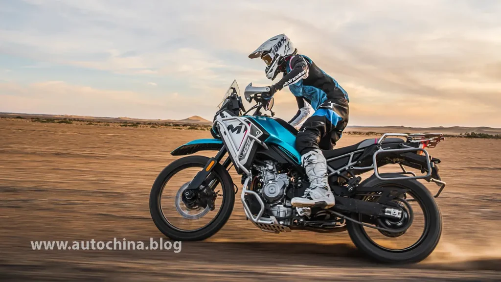 CFMOTO 450MT
