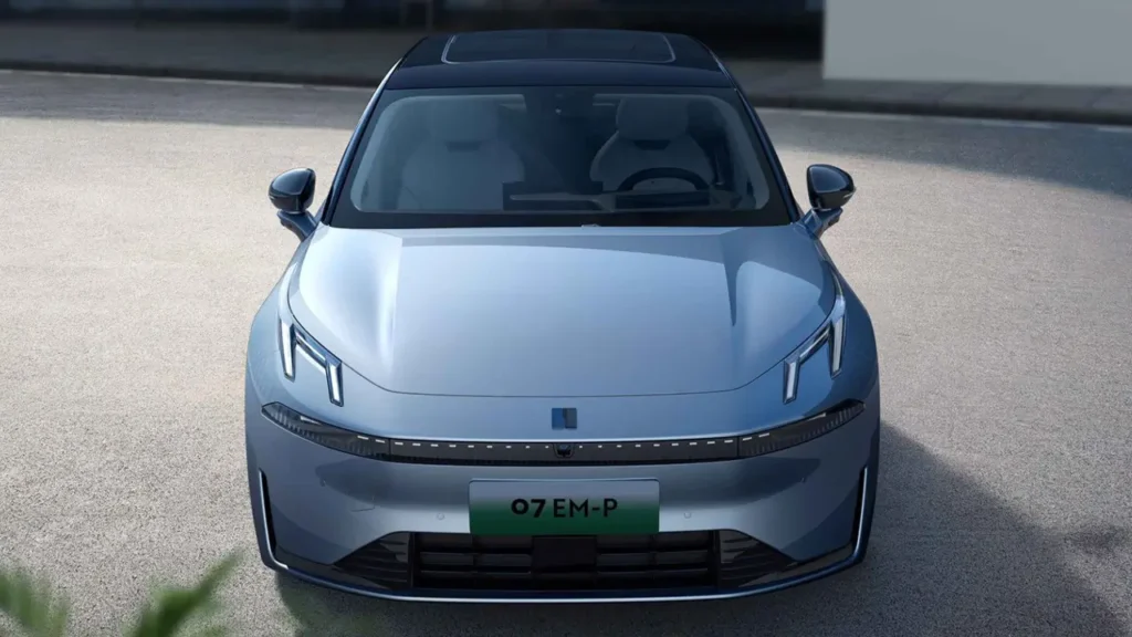 Lynk & Co 07 EM-P 2025