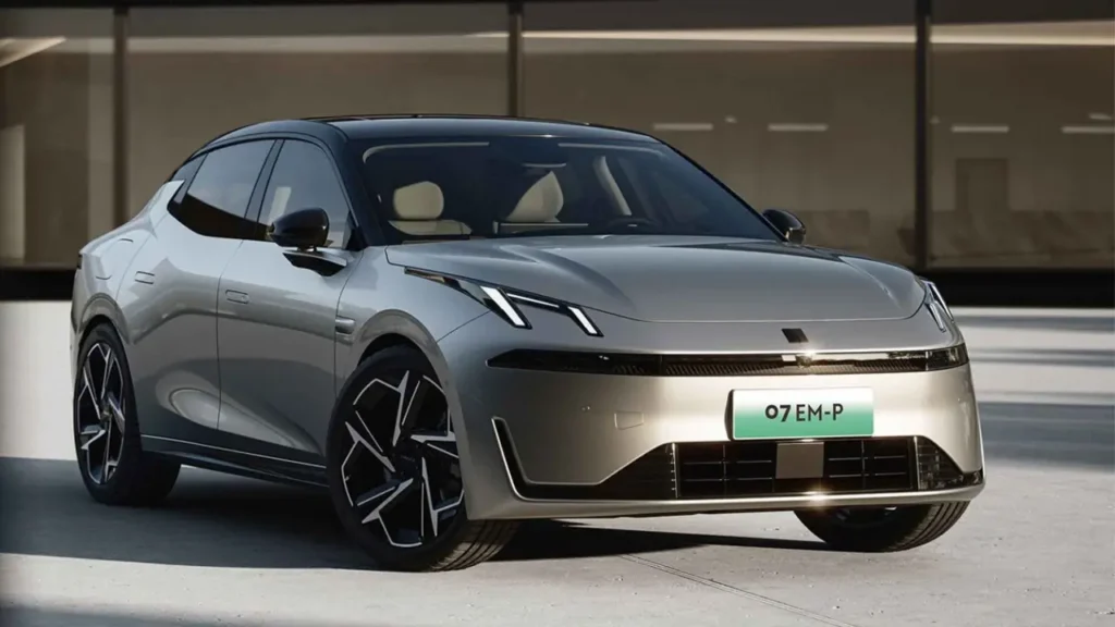 Lynk & Co 07 EM-P 2025
