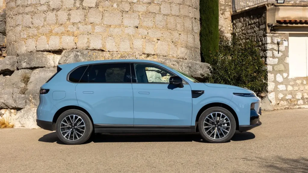 Leapmotor B10 global SUV price