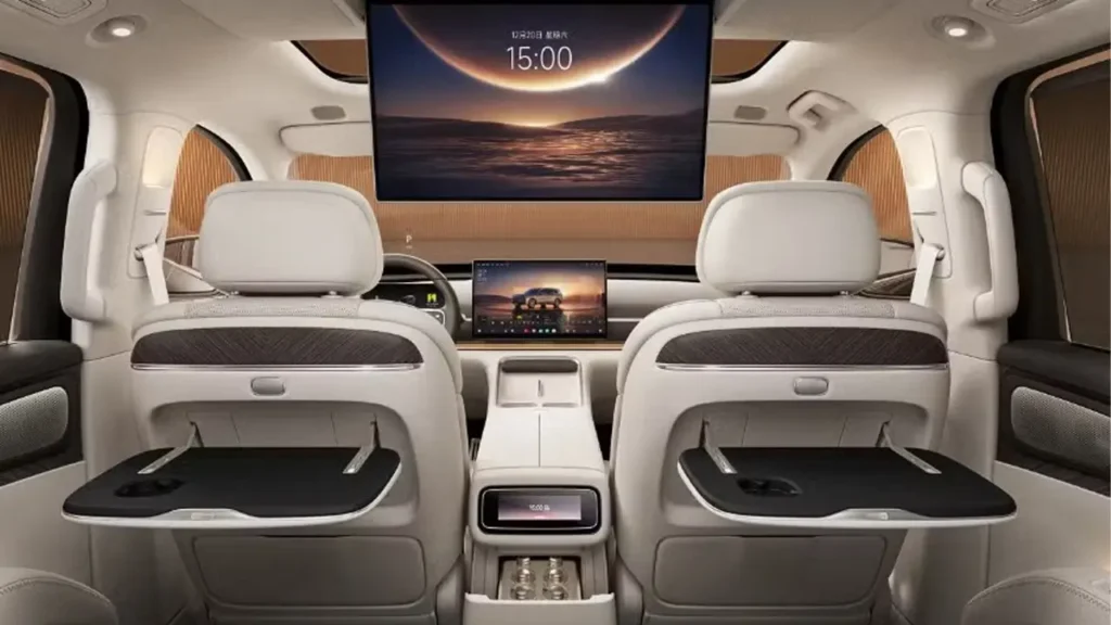 Leapmotor D19 spy shots specs