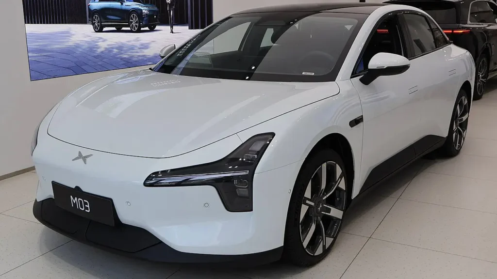 Xpeng Mona M03 budget EV test