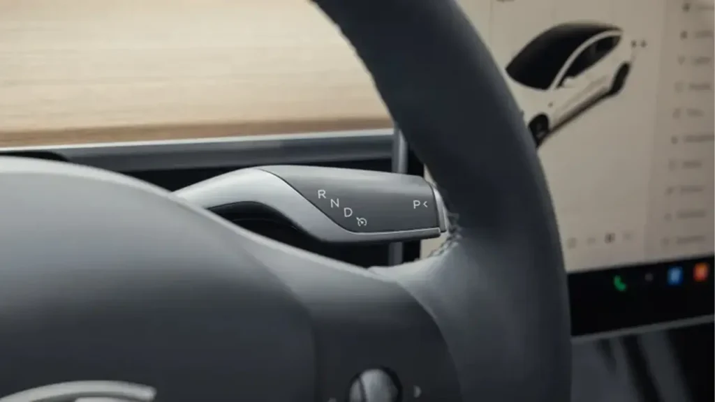 stalkless steering wheel safety
