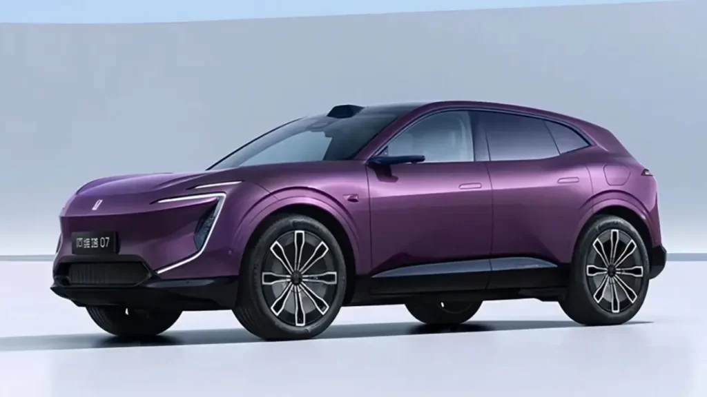 Avatr 07 vs Tesla Model Y – Serious Rival? | AutoChina Avatr 07 vs Tesla Model Y