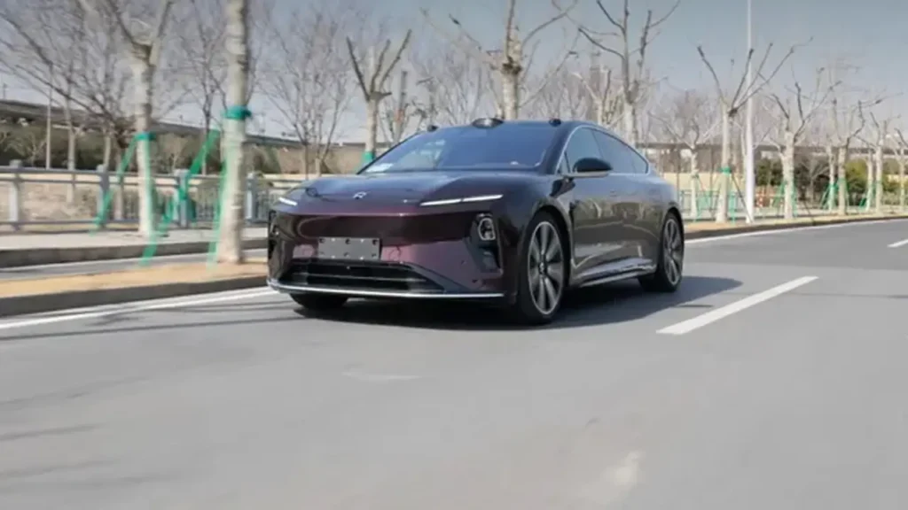 BYD DiSus vs NIO SkyRide