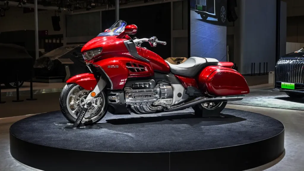 Ultimate GWM Souo S2000 Review — Luxurious 8‑Cylinder Megabike | AutoChina GWM Souo S2000 review