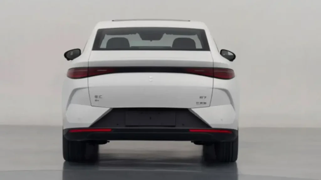 BYD Linghui M9 e9 review – Unveiling BYD’s New Ride-Hailing | AutoChina BYD Linghui M9 e9 review