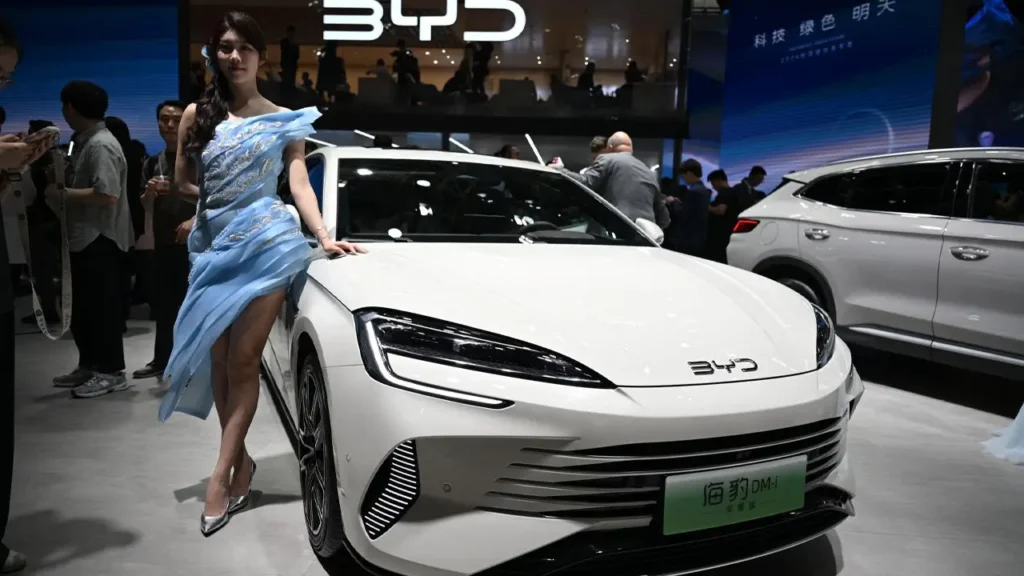 Chinese EV tariffs Canada