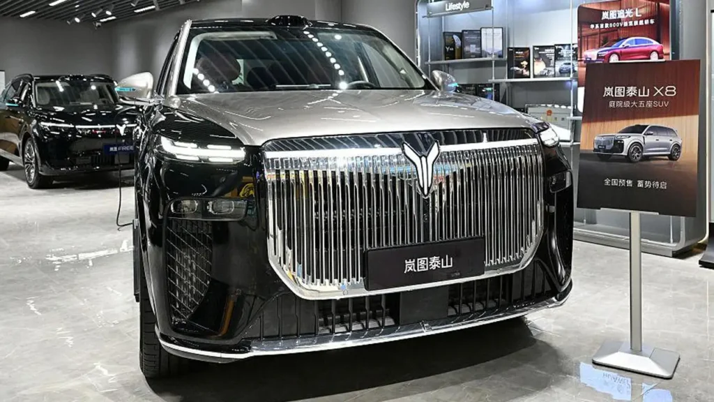 Voyah Taishan X8