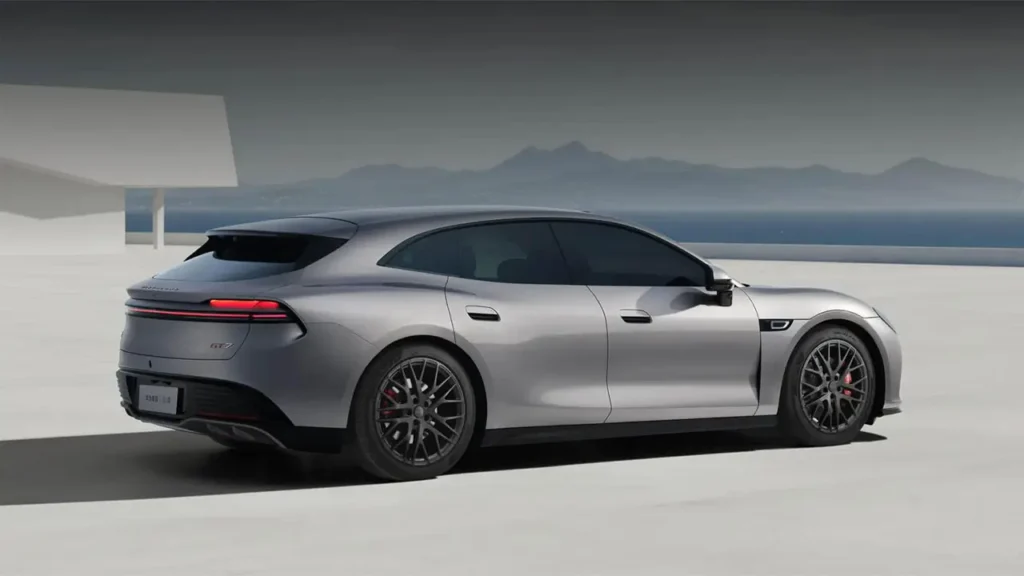 Qijing GT7: The Stunning Huawei Shooting Brake That's Rewriting the Rules | AutoChina Qijing GT7